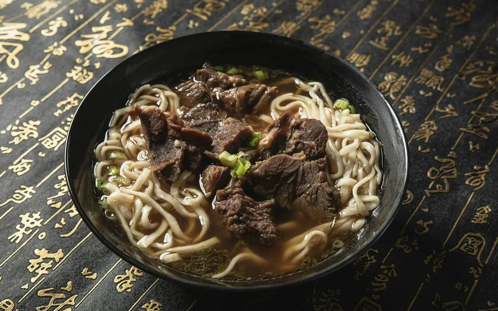 Food photograph for Guohua St & Yongle Market, Tainan
