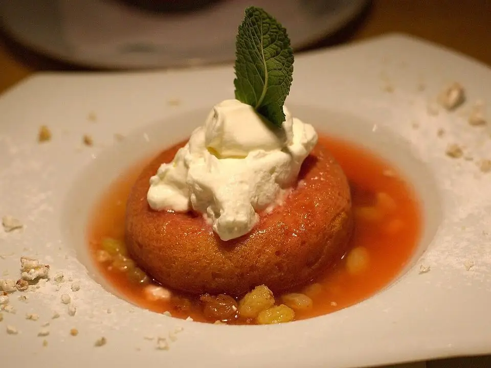 Babà (example photo, not taken at a stop in this guide)