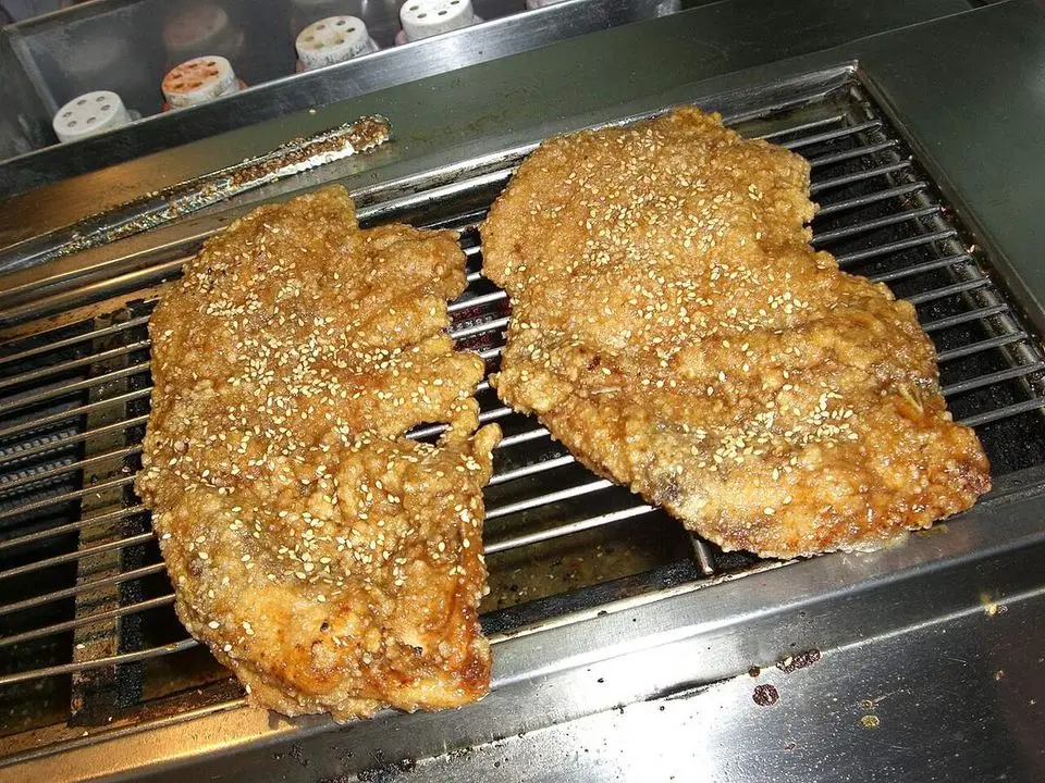 Fried chicken cutlet (example photo, not taken at a stop in this guide)
