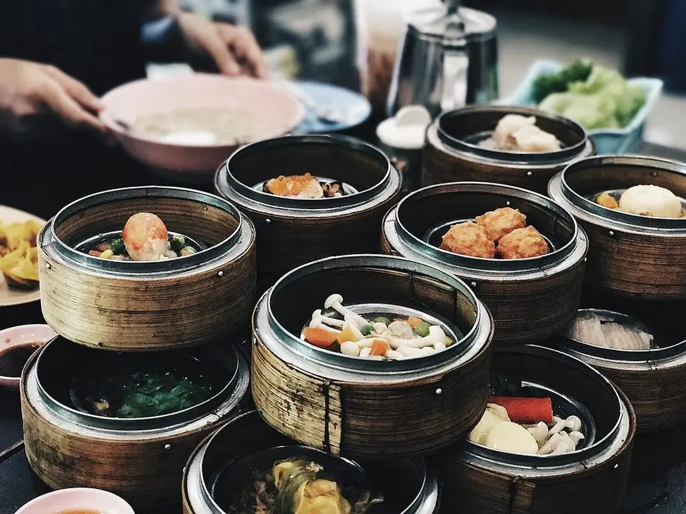 Dim sum (example photo, not taken at a stop in this guide)