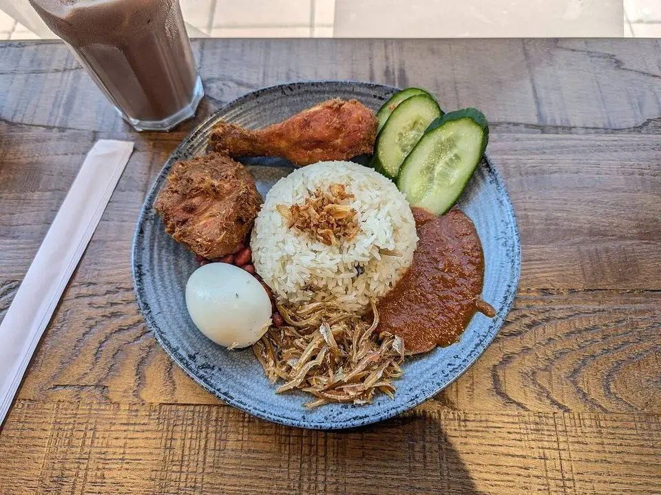 Nasi lemak (example photo, not taken at a stop in this guide)