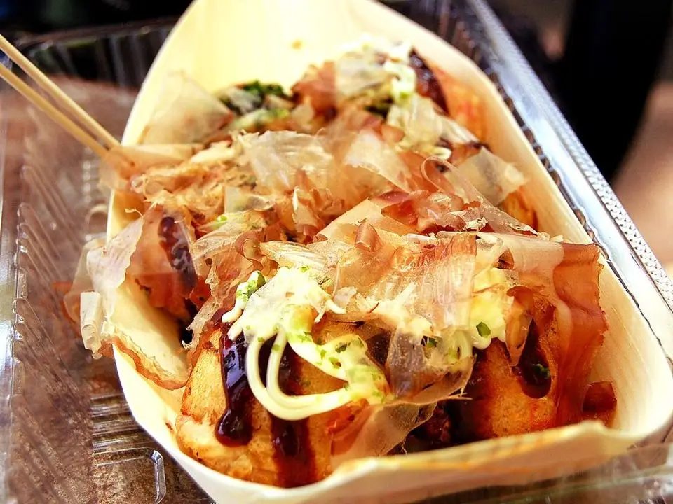 Takoyaki (example photo, not taken at a stop in this guide)