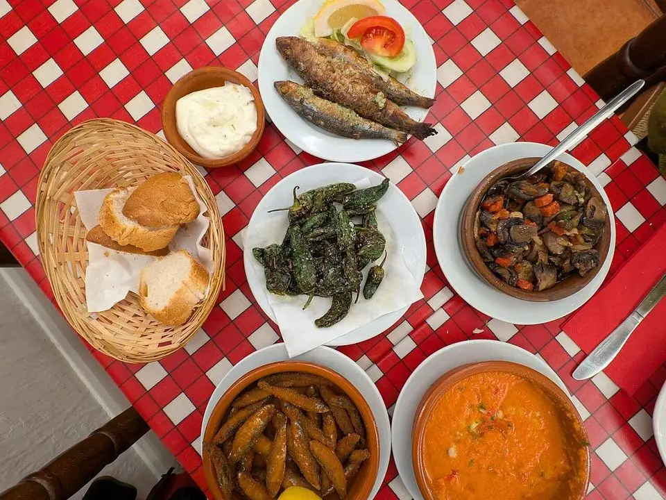 Tapas (example photo, not taken at a stop in this guide)
