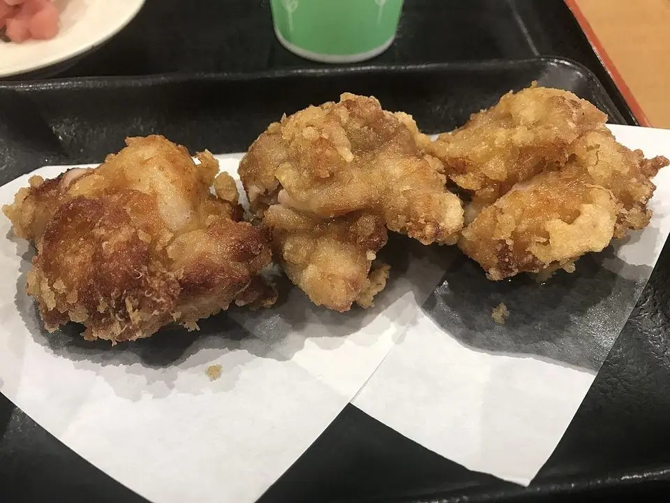 Zangi fried chicken (example photo, not taken at a stop in this guide)